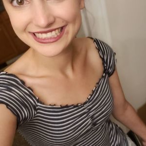 Meet your Posher, Jaclyn